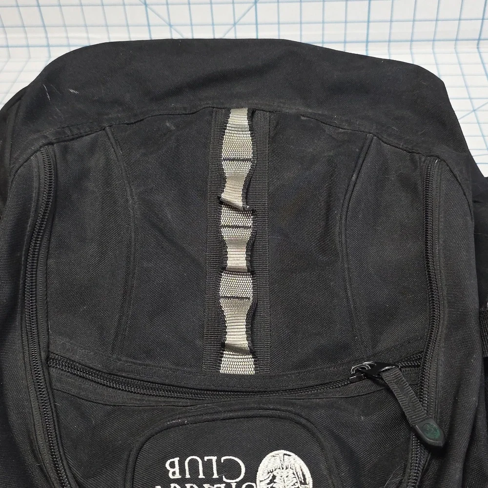 Sierra Club Black Backpack 19